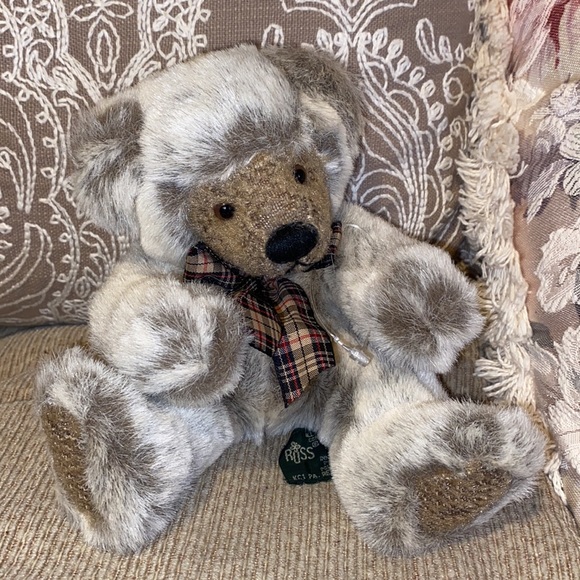 🧸 NWT Russ Wesley Vintage Teddy Bear - Picture 7 of 9